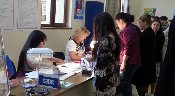 Оценочная миссия ПАСЕ приступила к наблюдением за ходом выборов - ФОТО